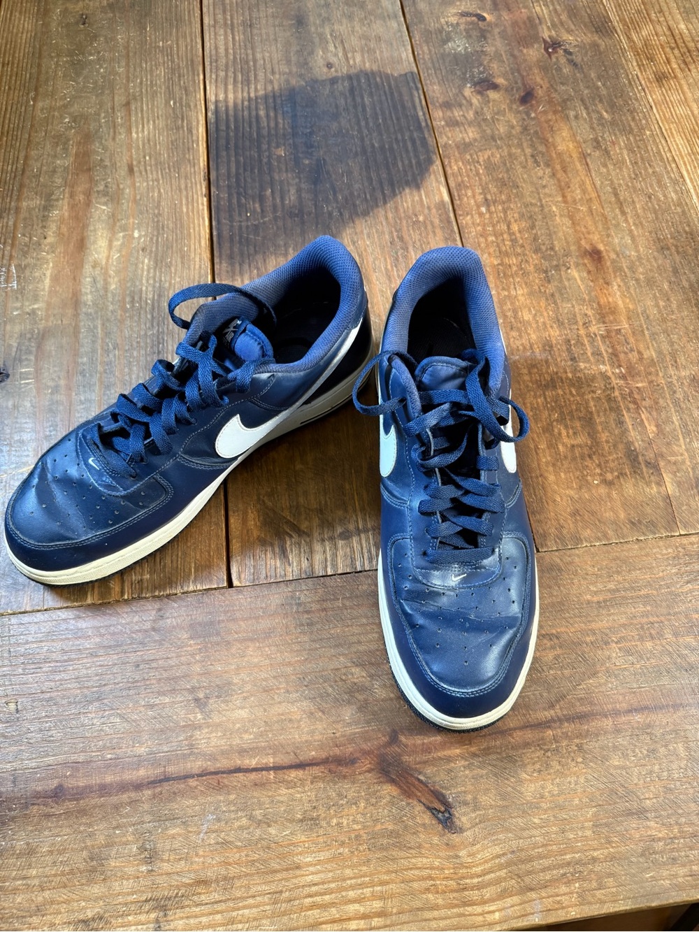 Nike Air Force Men's Navy and White Low-Top Athletic Sneakers